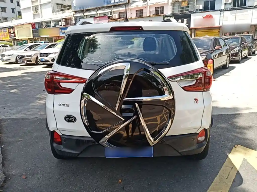 BYD Yuan 2018 2017 1.5L Manual Panoramic Sunroof