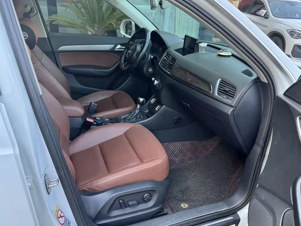 Фото 9 - Audi Q3