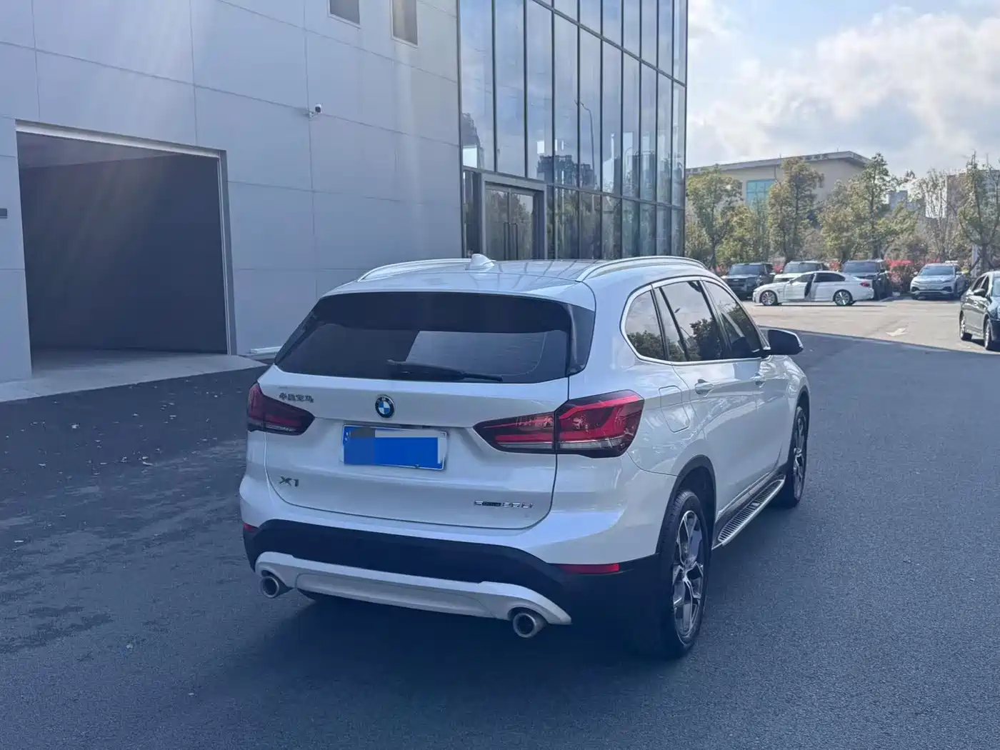 BMW X1 2021 sDrive25Li Leading фото 17