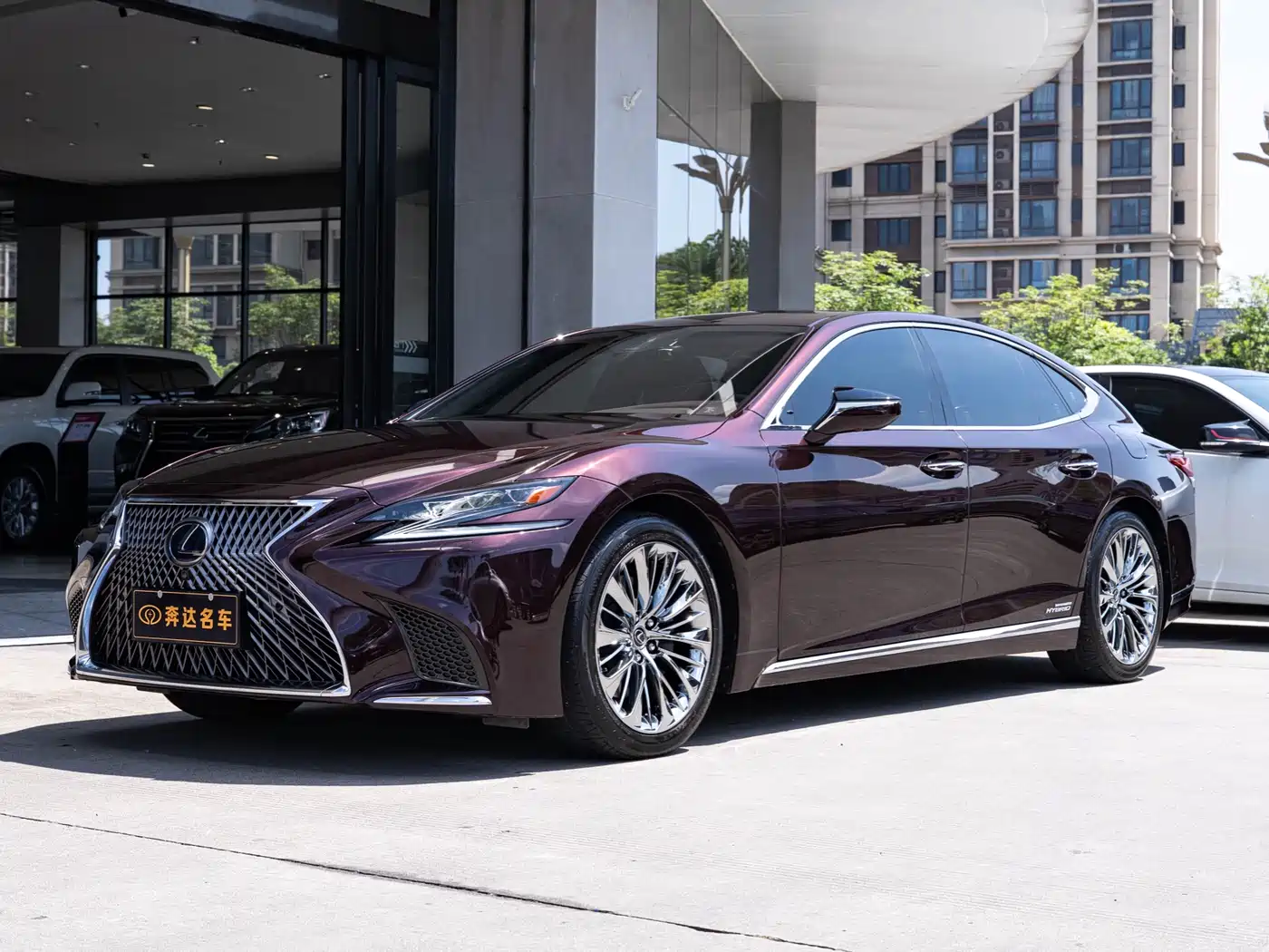 Lexus LS 2020 500h Executive (China VI)