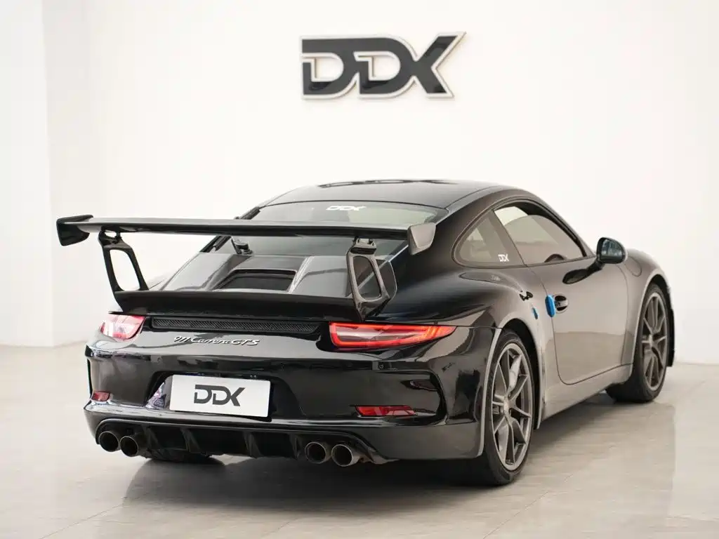 Фото 5 - Porsche 911