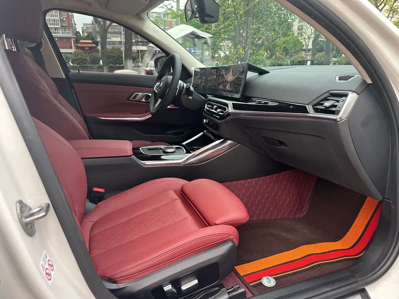 BMW 3 Series 2023 320Li M Sport Package фото 7