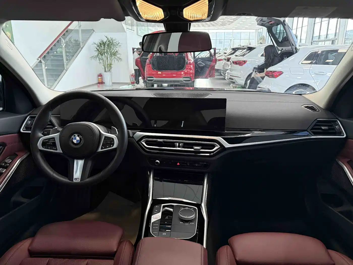 BMW 3 Series 2023 320Li M Sport Package фото 21