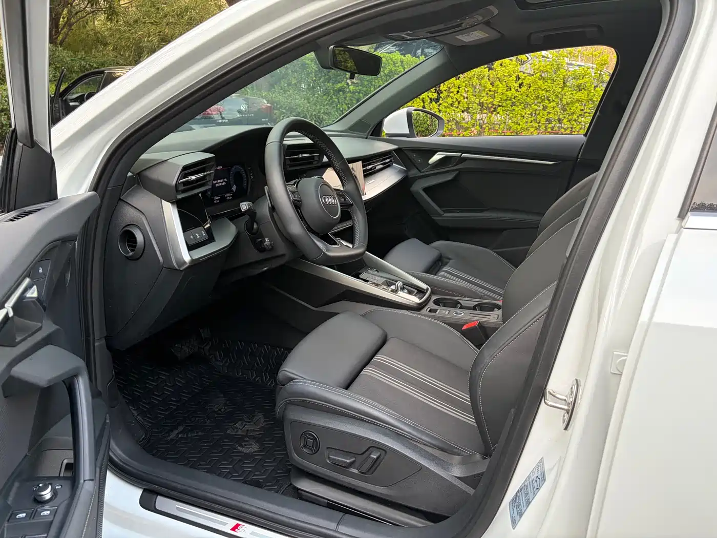 Audi A3 2024 Model Sportback 35 TFSI Fashion Sport фото 5