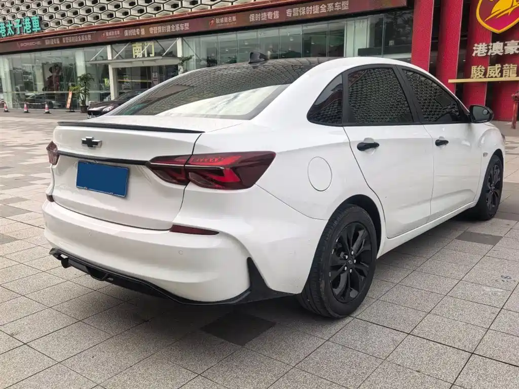 Chevrolet Monza 2019 RS 330T Auto Smooth Edition China VI фото 7