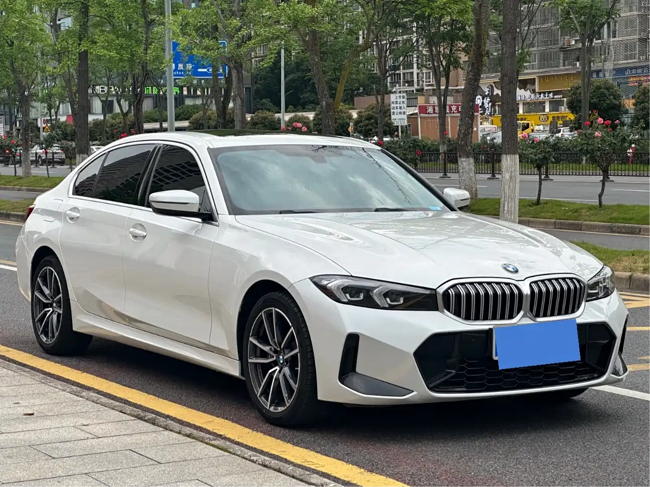 BMW 3 Series 2023 320Li M Sport Package фото 3