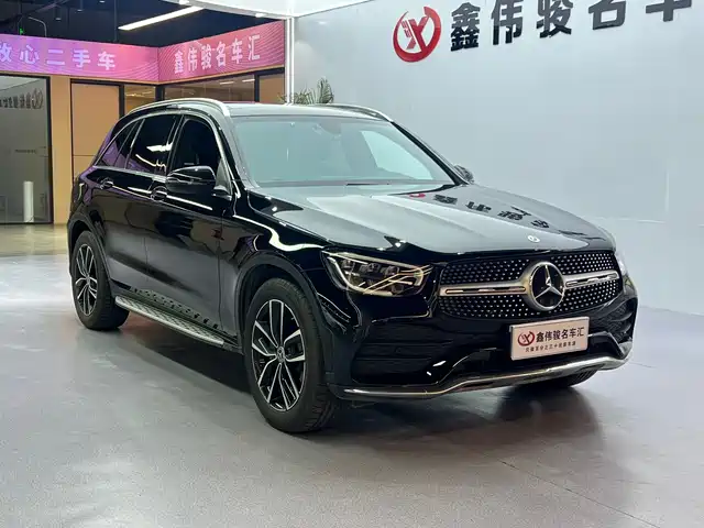 Mercedes-Benz GLC 2022 Facelift GLC 260 L 4MATIC Luxury Model — фото 4