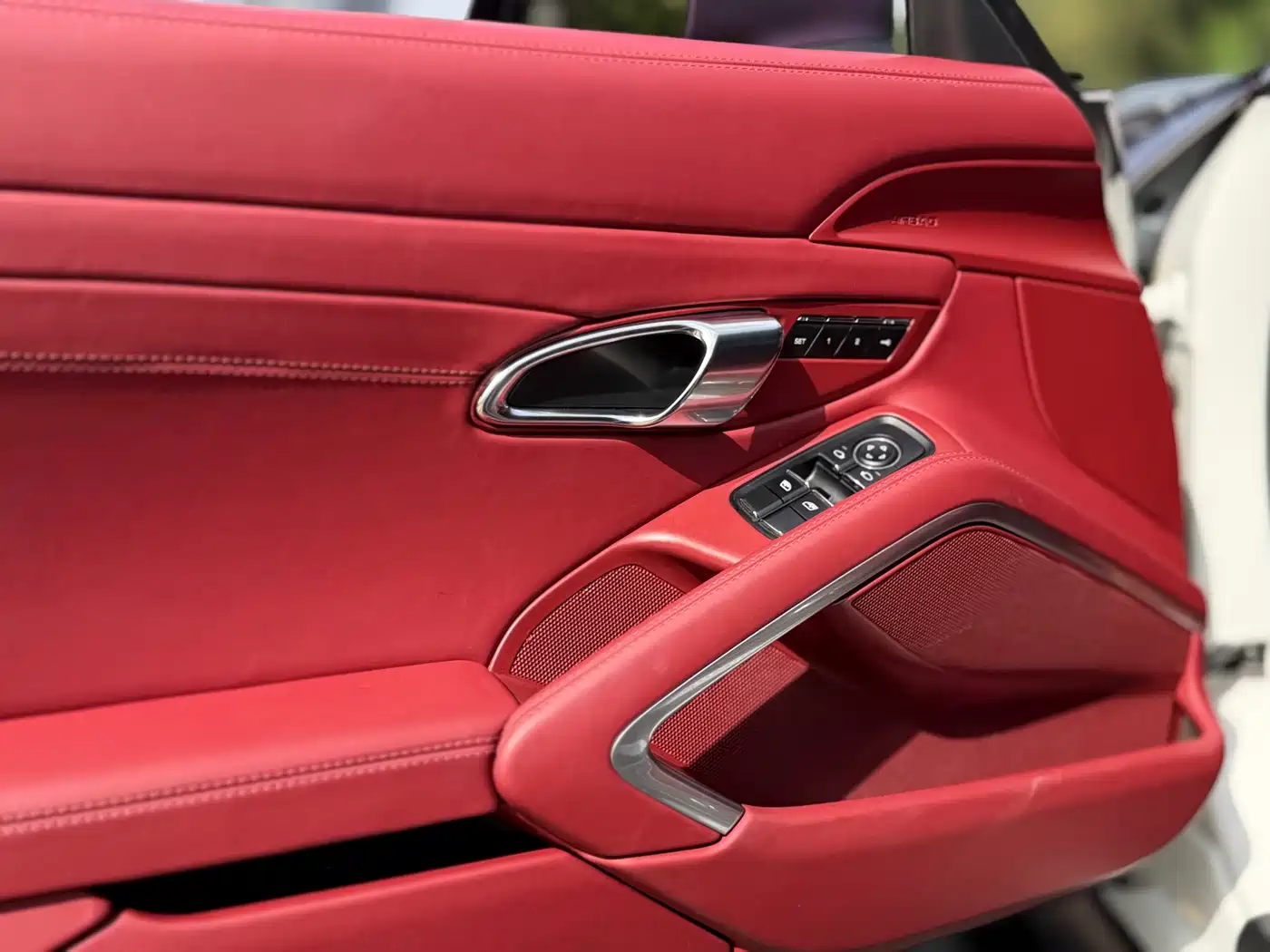 Porsche 718 2016 Cayman 2.0T фото 9
