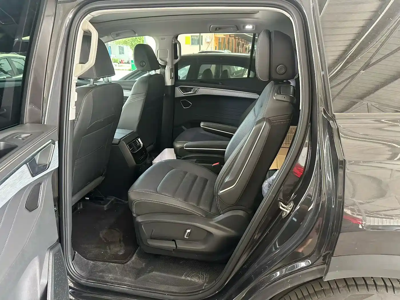 Volkswagen Talagon 2025 2024 380TSI 4WD Premium Comfort Pro Edition 6-Seater