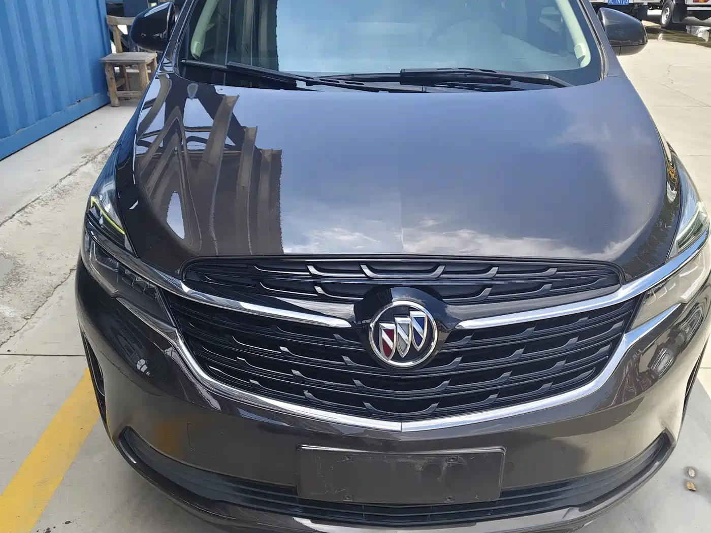 Фото 1 - Buick GL8