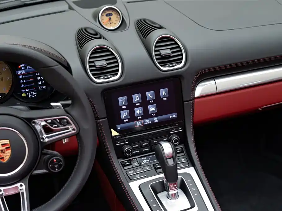 PORSCHE 718