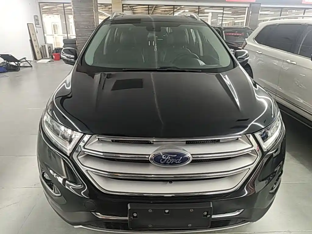 Фото 3 - Ford Edge