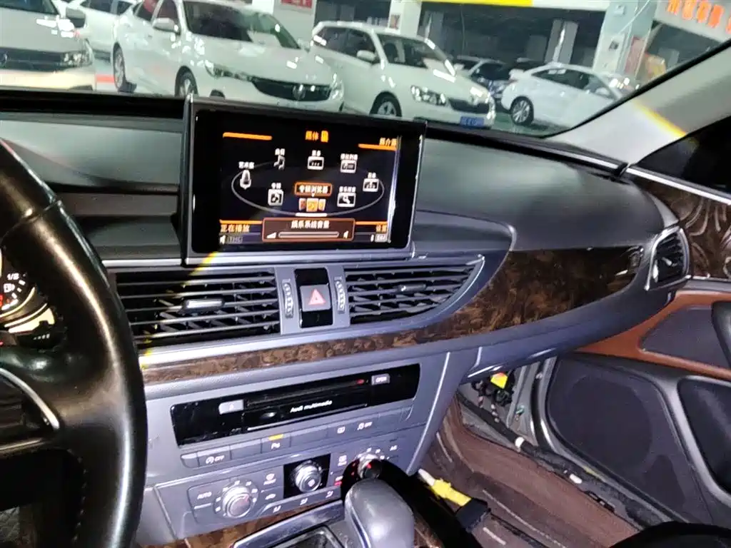 Audi A6L 2016 30 FSI Technology фото 13
