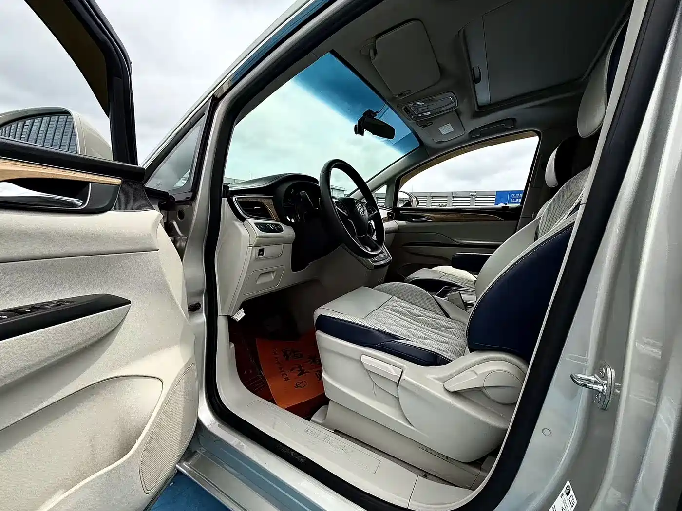 Buick GL8 2017 ES 28T Comfort Type China V фото 10