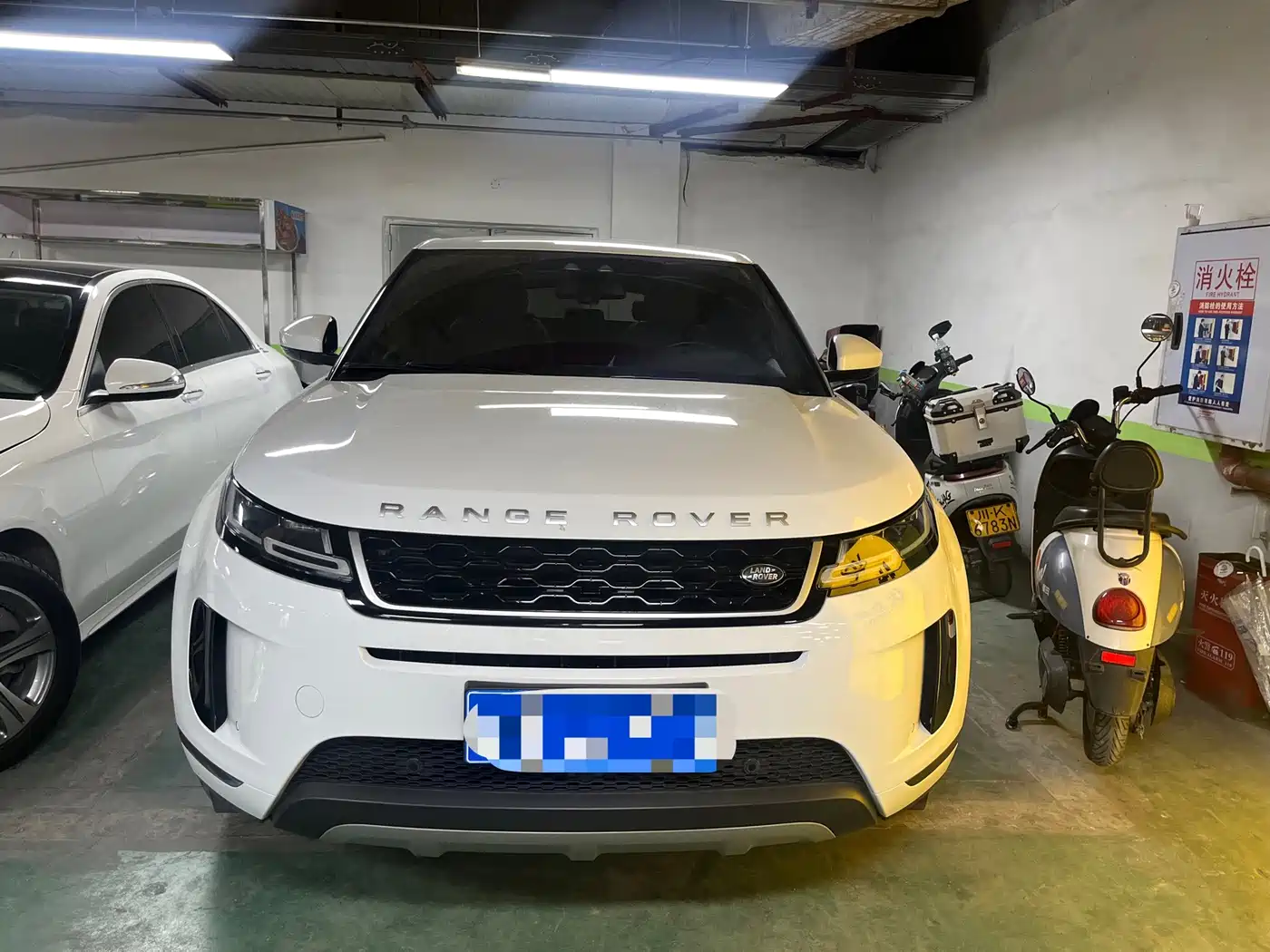 Фото 2 - Land Rover Range Rover Evoque