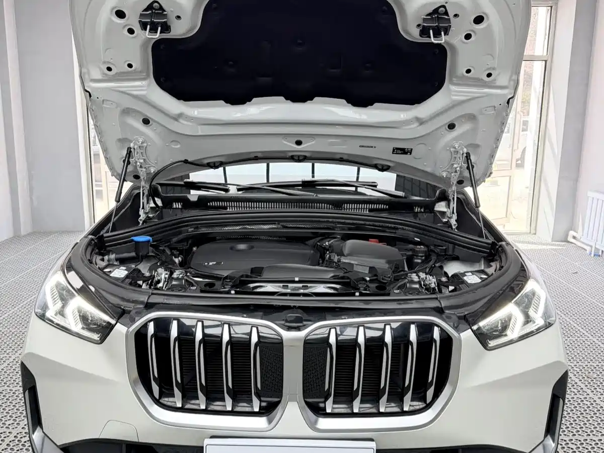 BMW X1 2023 sDrive20Li X Design Package фото 9