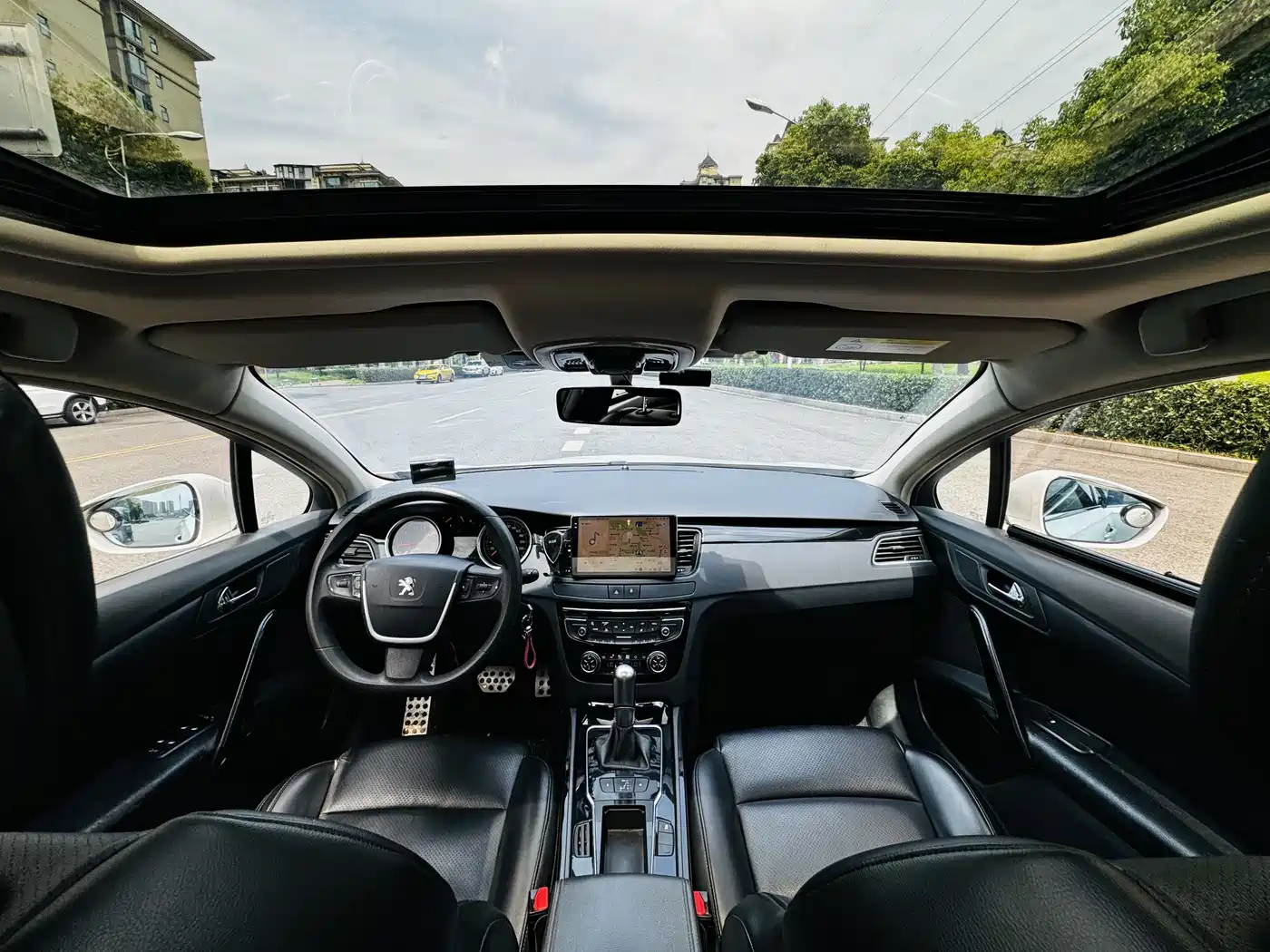 Peugeot 508 2015 1.6THP Auto Comfort Edition фото 4
