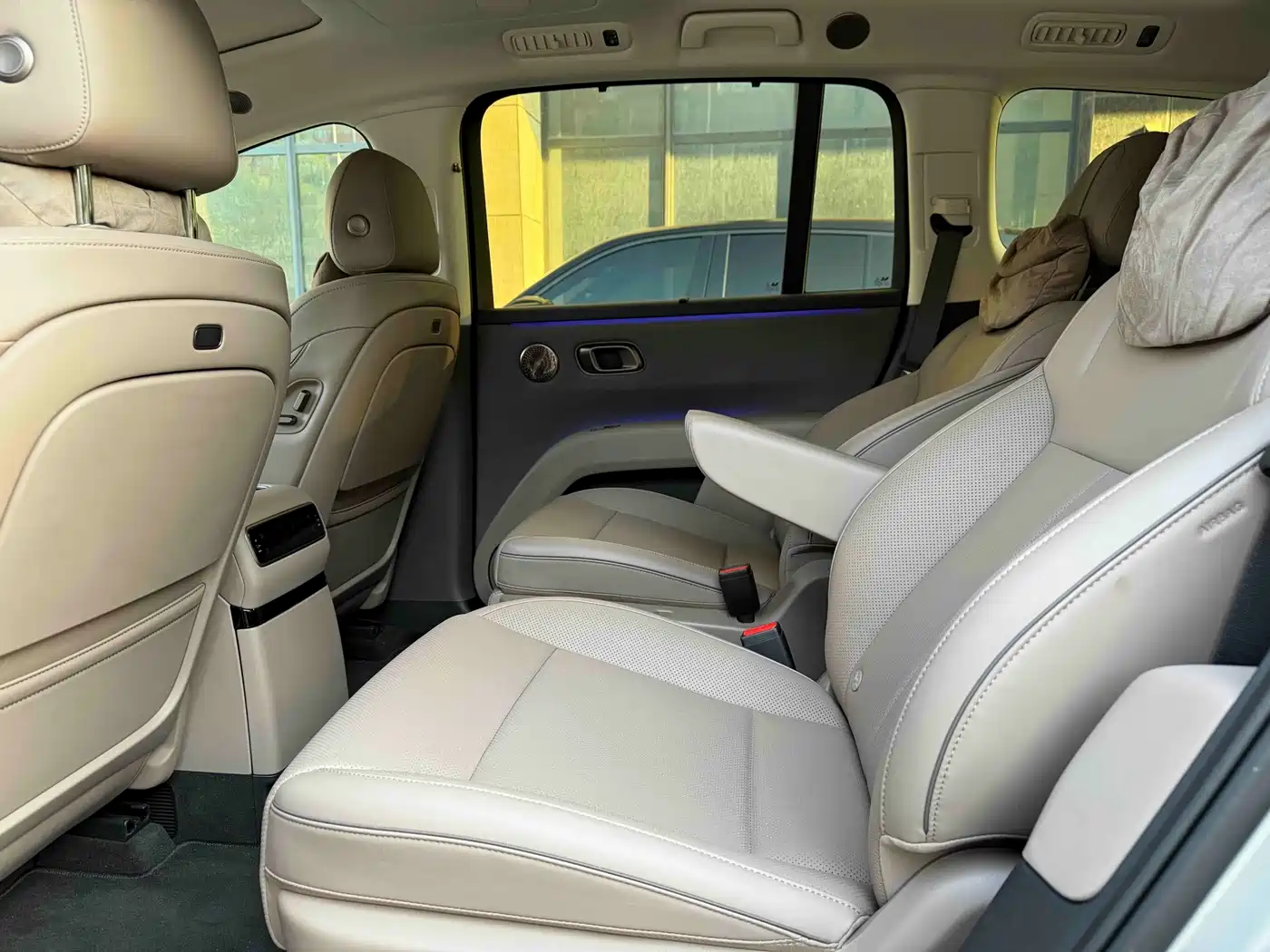 Li Auto Li i8 2026 2025 Standard Edition