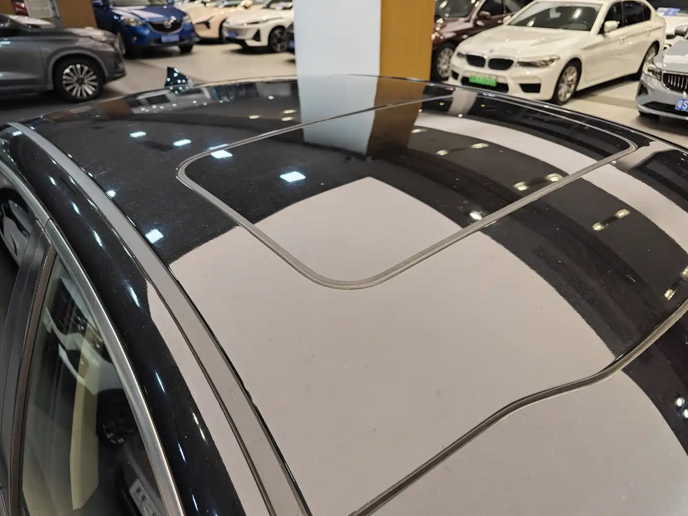 Kia K5 2016 2.0L Hybrid GLS фото 34