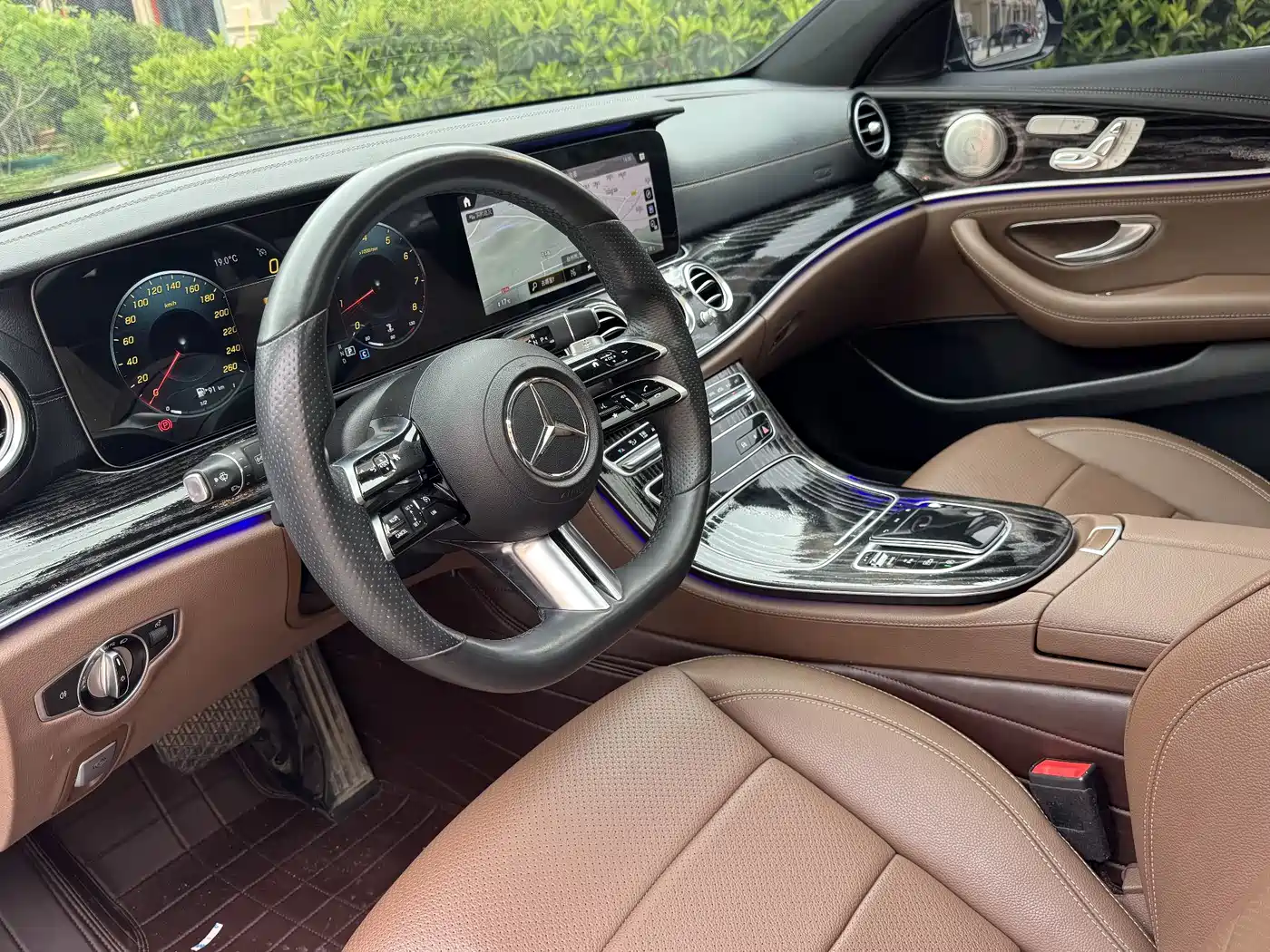 Mercedes-Benz E-Class 2021 E 300 L Fashion фото 7