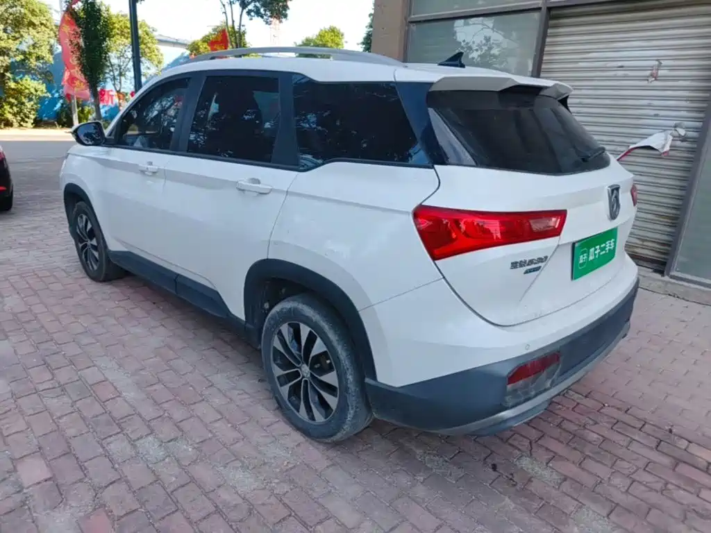 Baojun 530 2020 2021 Global Car Anniversary Edition 1.5T CVT Luxury 5-Seater