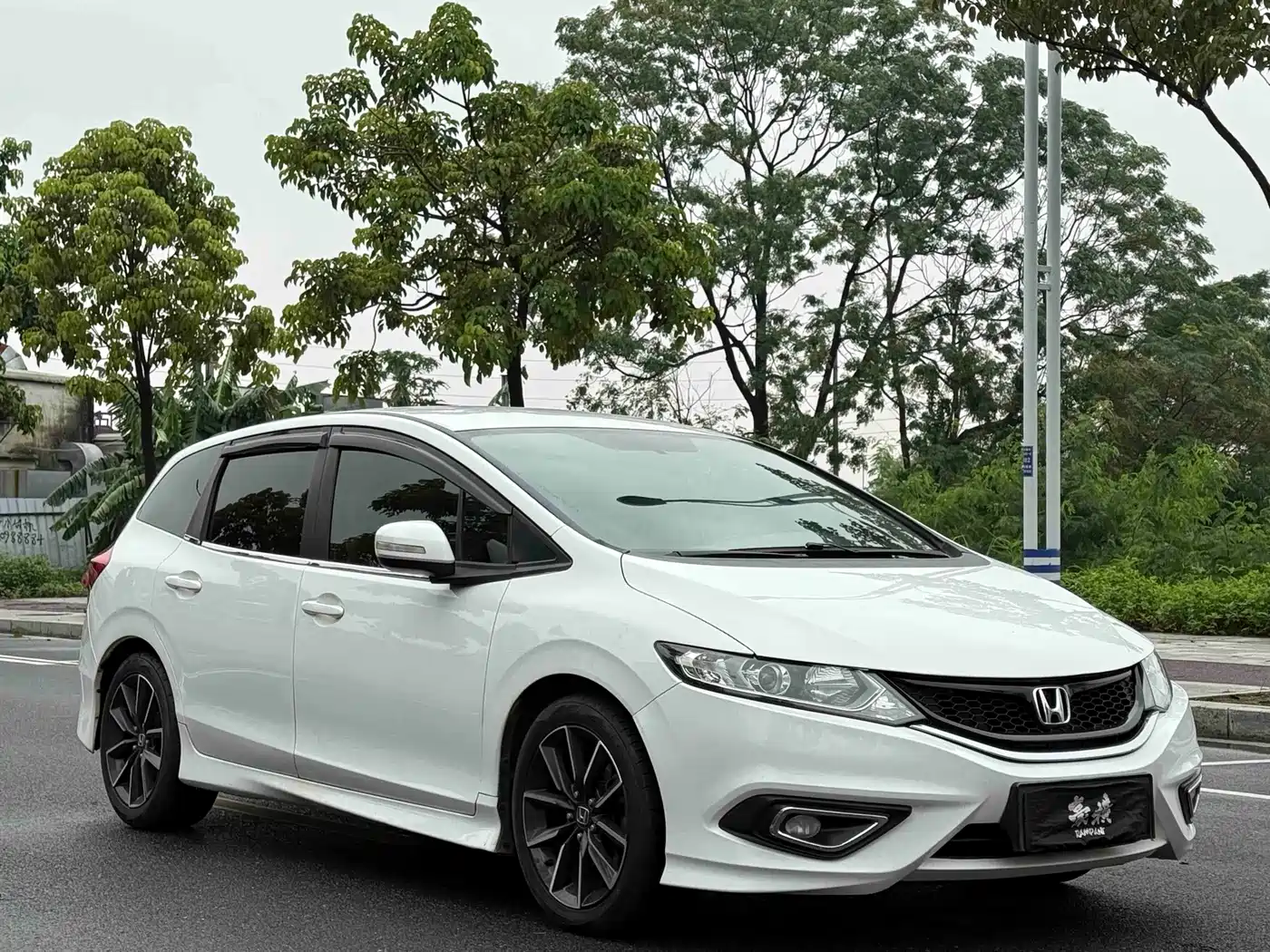 Honda Jade 2014 2013 1.8L Automatic Comfort Edition 5-seater