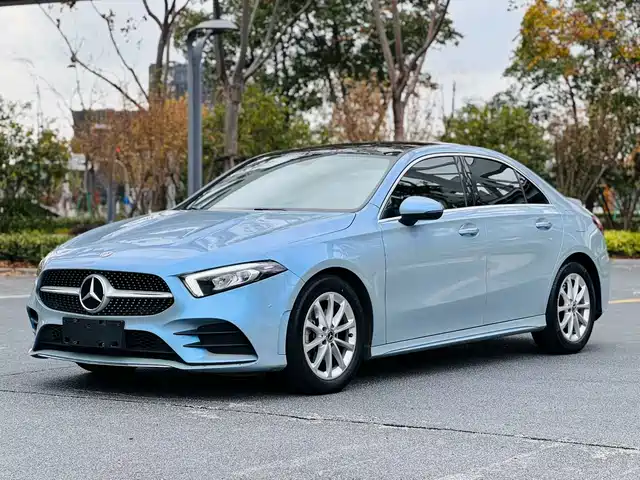 MERCEDES-BENZ A CLASS