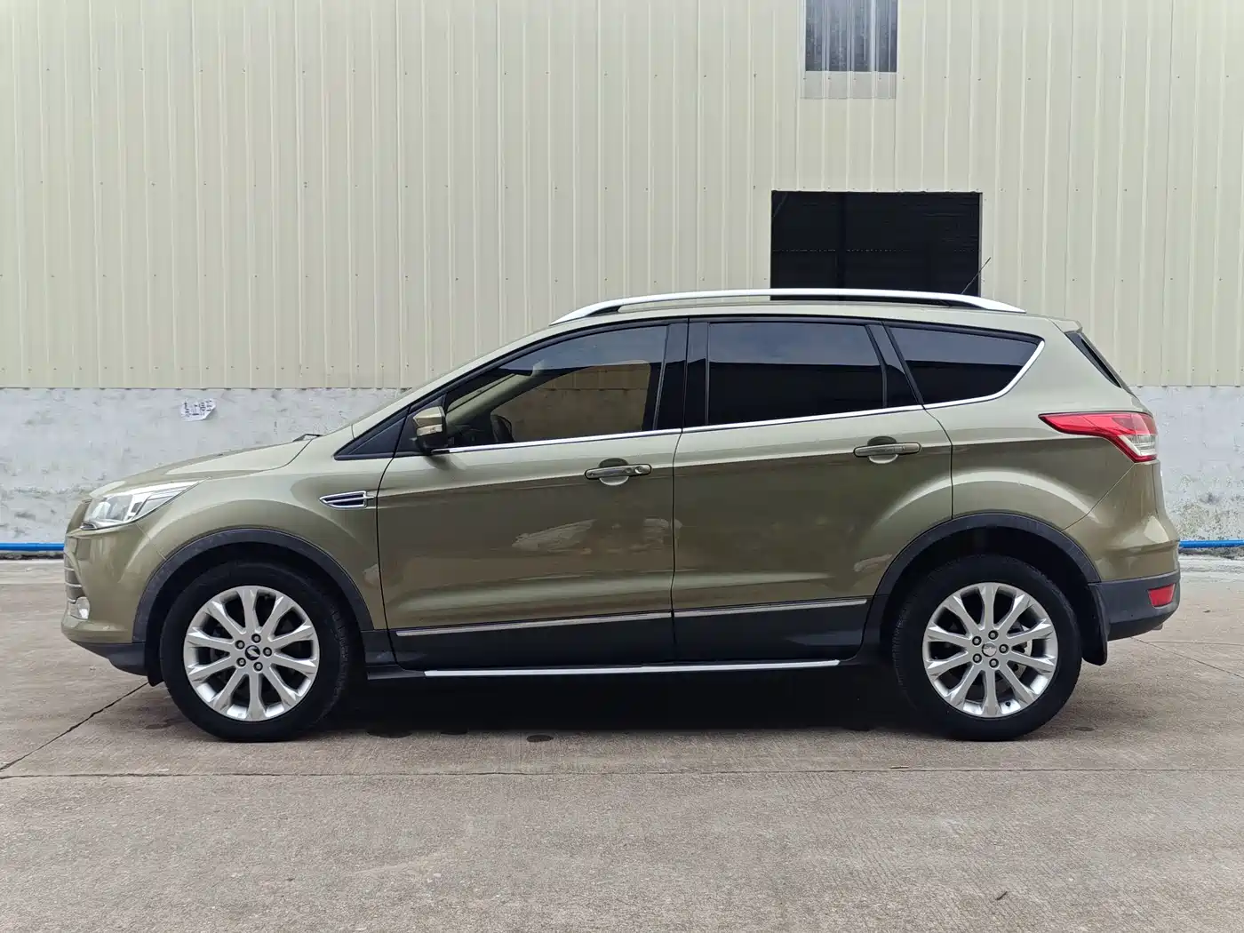 Ford Kuga 2015 2015 1.5L GTDi 4WD Elite