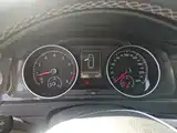 Фото 8 - Volkswagen Golf