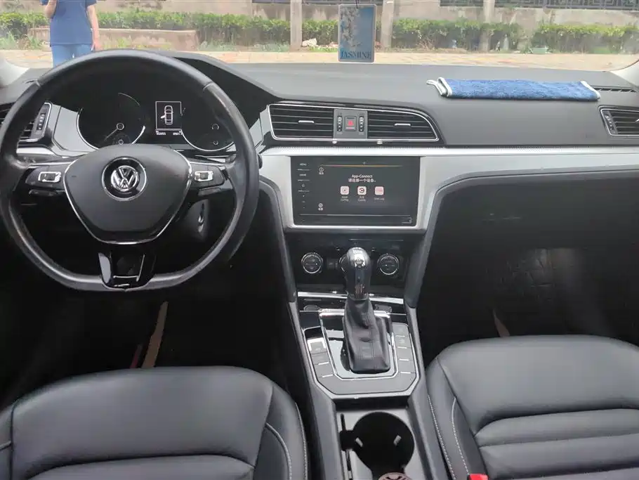 Volkswagen Lamando 2017 280TSI DSG Comfort Edition фото 12