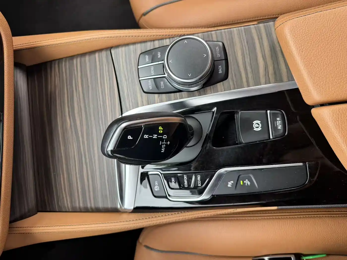 BMW 6 Series GT 2018 630i Luxury Design Package фото 11