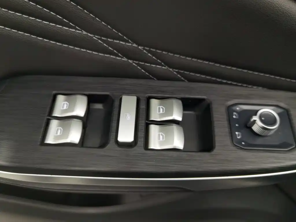 WEY VV5 2021 2021 1.5T 2WD Style Pioneer