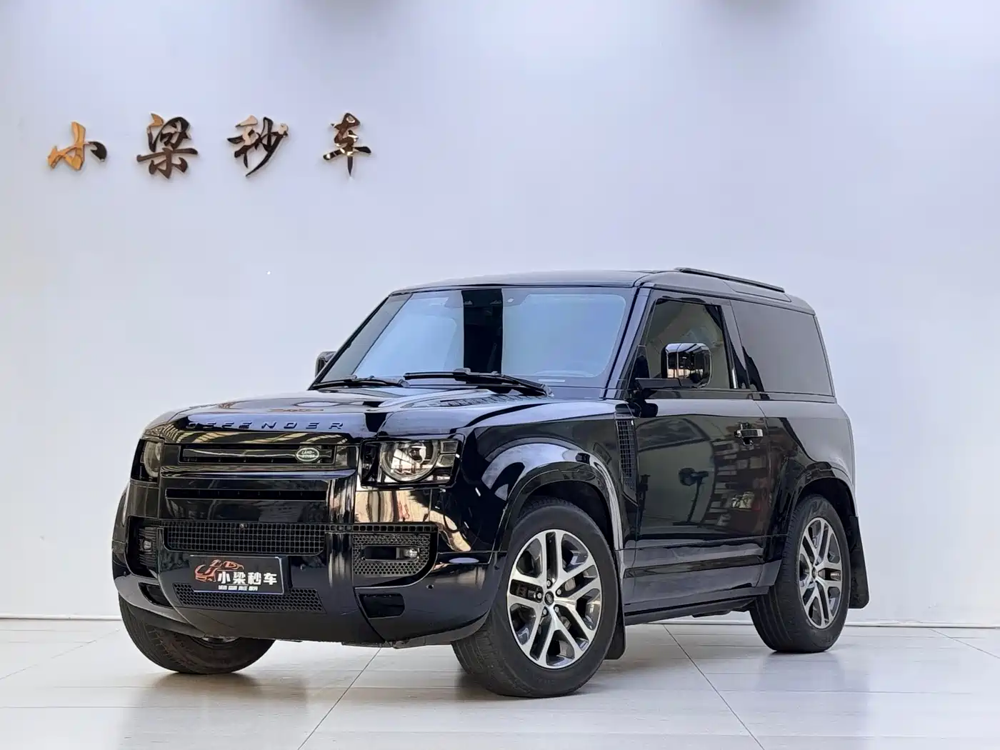 Land Rover Defender 2022 Model 90 3.0T P400 XS