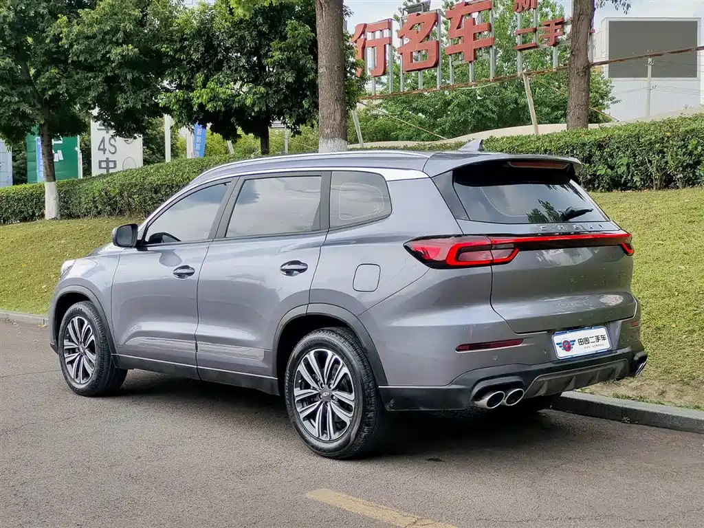 CHERY TIGGO 8