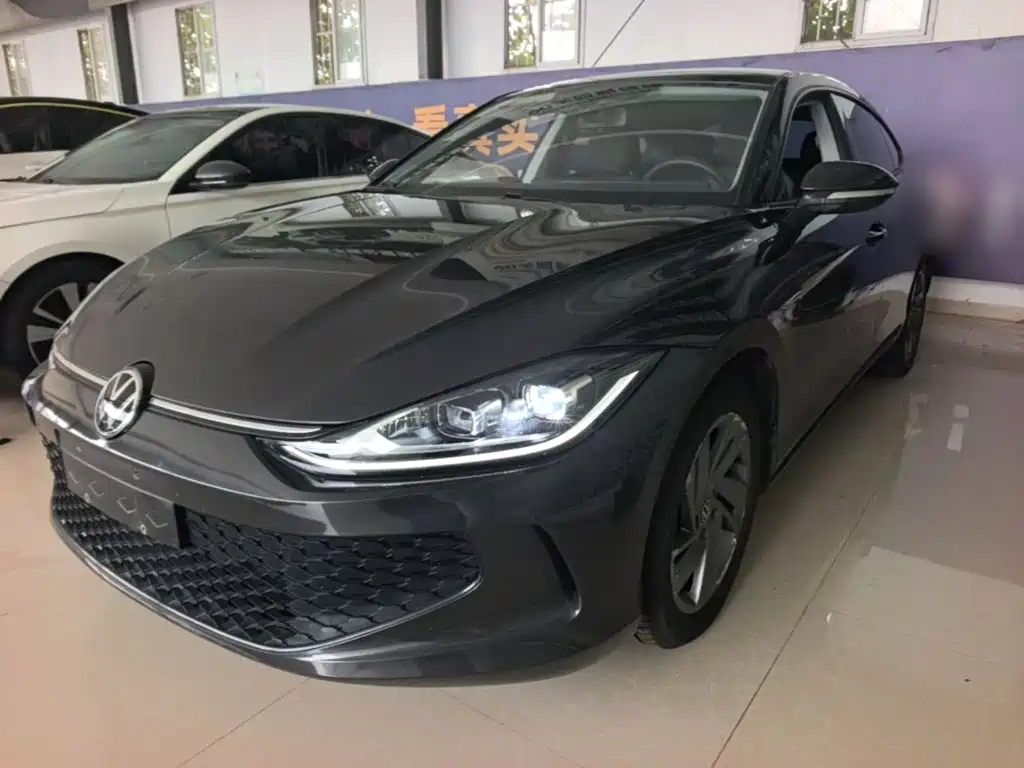Volkswagen Lamando, миниатюра 2
