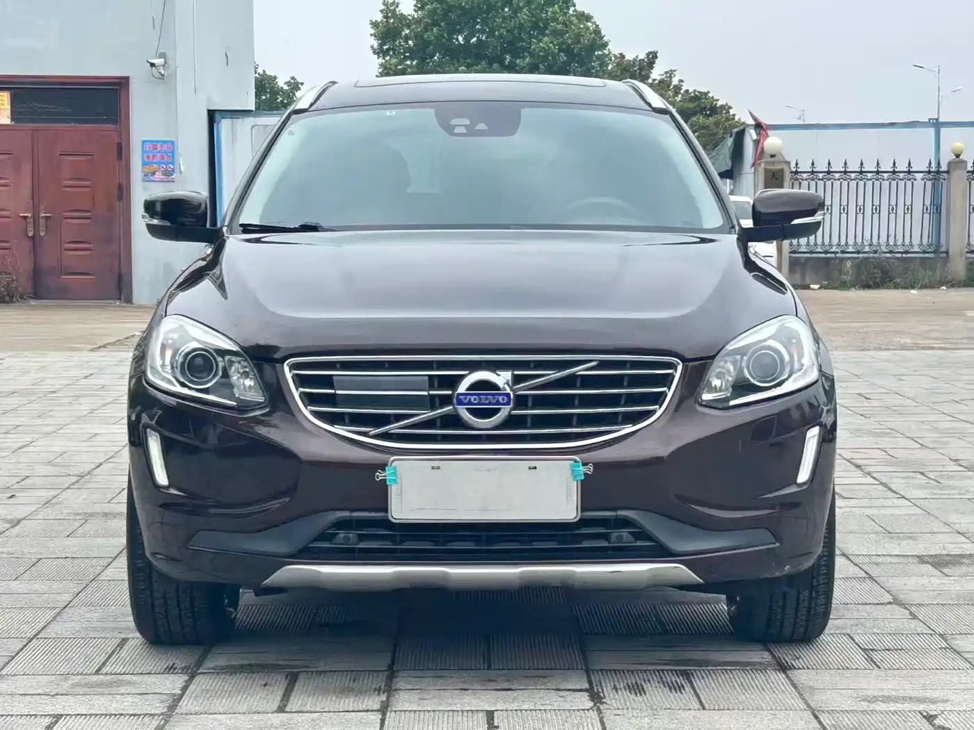 Фото 2 - Volvo XC60