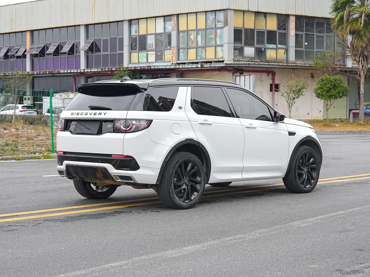 Фото 5 - Land Rover Discovery Sport
