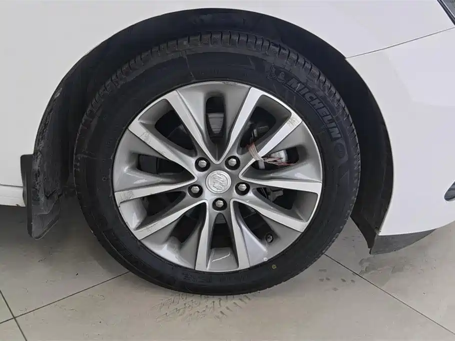 Buick GL6 2021 323T Mild Hybrid Connected Luxury фото 6