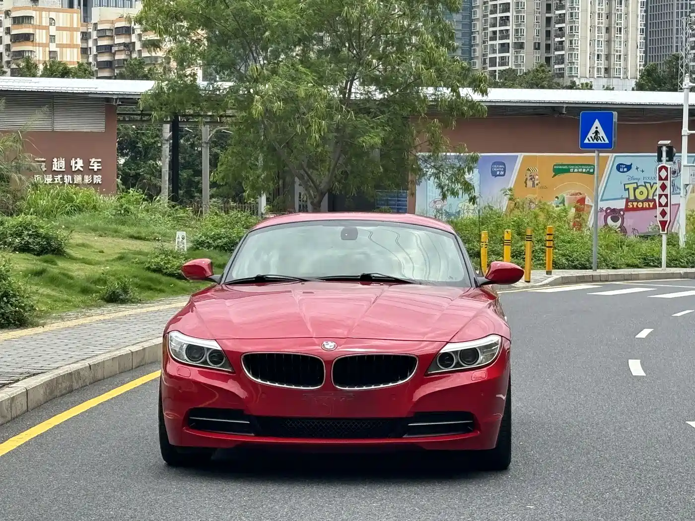 BMW Z4 2013 sDrive20i Leading фото 21