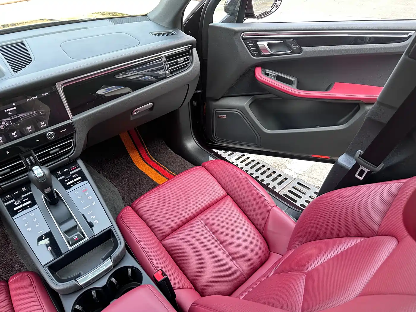 Porsche Macan 2024 Macan S 2.9T фото 8