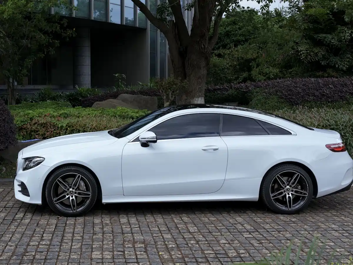 Mercedes-Benz E-Class (Import) 2019 E 350 4MATIC Coupe фото 3