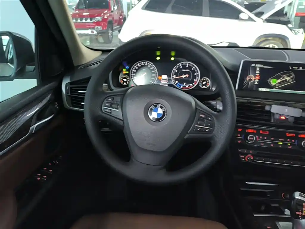 BMW X5 (Import) 2015 xDrive28i фото 7