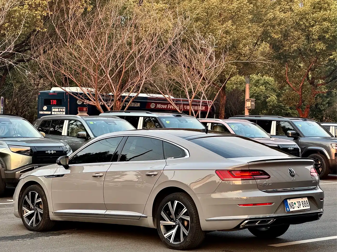 Volkswagen FAW-Volkswagen CC 2023 380TSI Eye-catching Edition фото 12