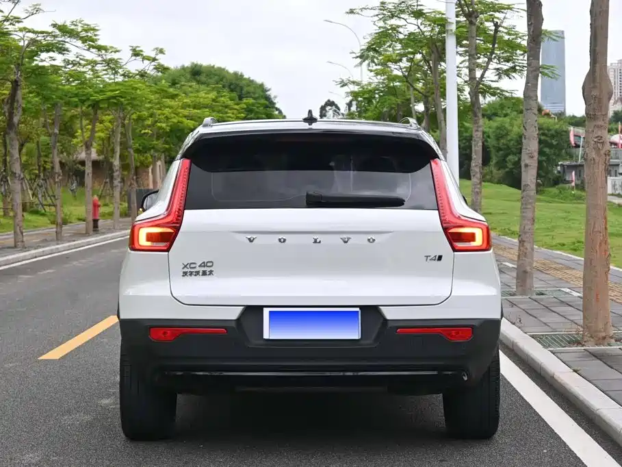 Volvo XC40 2021 2021 T4 AWD Smart Sport Edition
