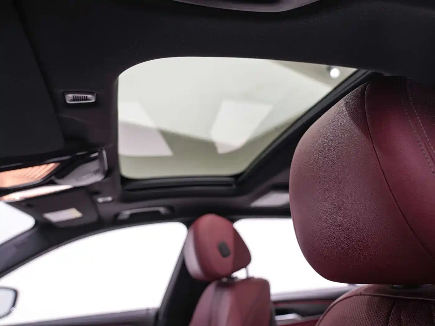BMW 5 Series 2022 Facelift 530Li Leading M Sport Package фото 9