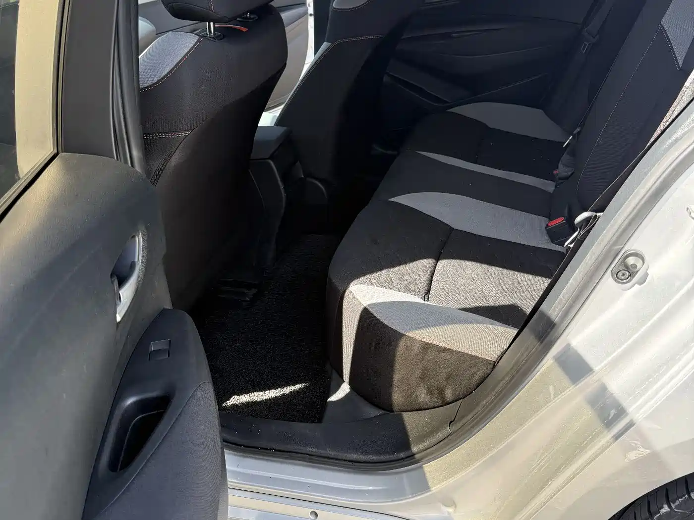 Toyota Corolla 2022 1.2T S-CVT Pioneer PLUS Edition фото 20