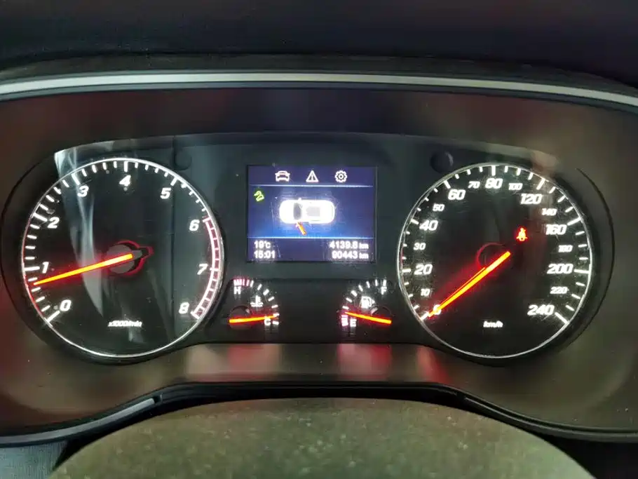 FAW Senya R9 2019 2018 Model 1.2T Manual Premium Smart Joy Edition