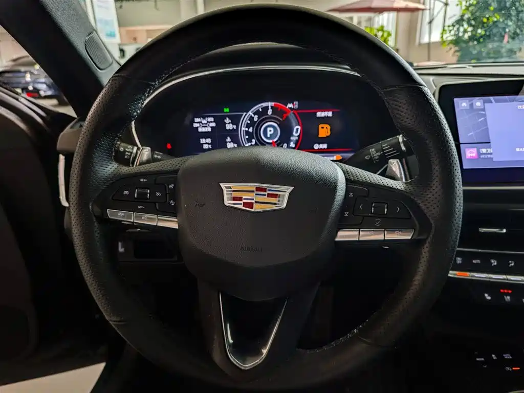 Cadillac CT5 2023 28T Platinum Style фото 13