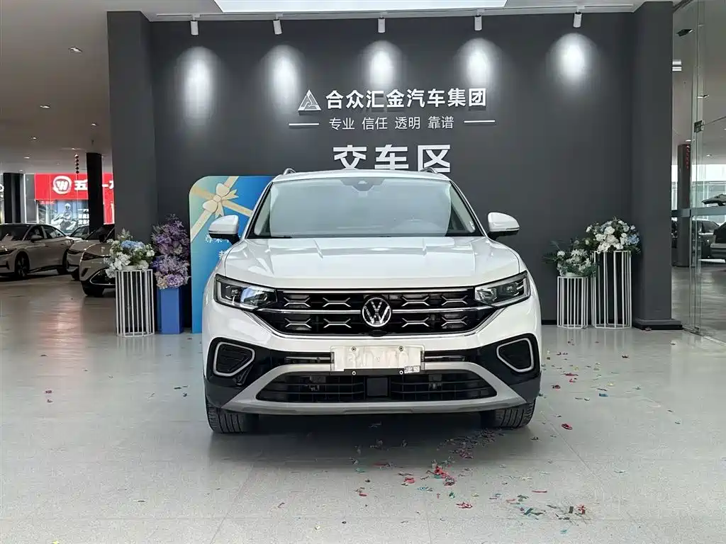 Volkswagen Tayron 2023 300TSI 2WD Luxury Plus Advanced Edition фото 2