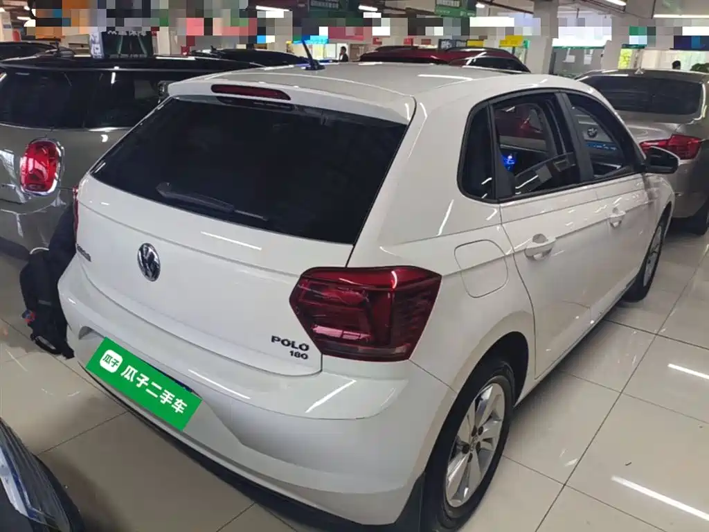 Volkswagen Polo 2019 Plus 1.5L Automatic Panorama Enjoyment Edition фото 7